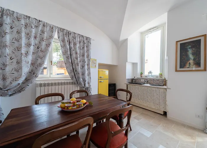 Torre Del Califfo Relais Будинок відпочинку