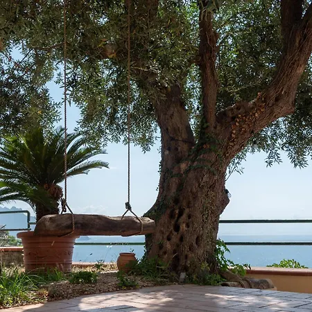 Дом отдыха Torre Del Califfo Relais Амальфи